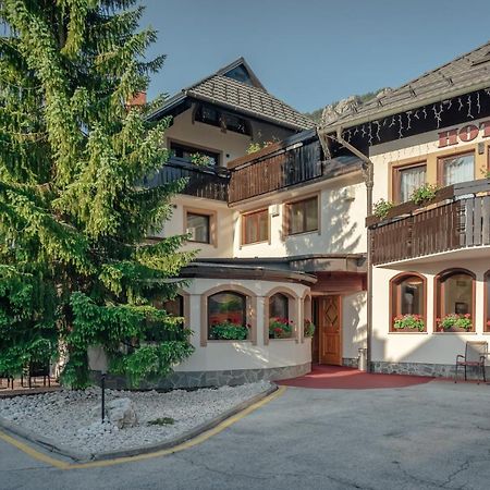 Garni Hotel Miklic Kranjska Gora Exterior foto