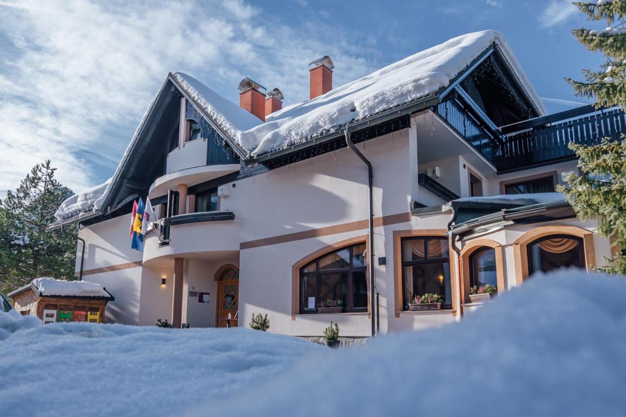 Garni Hotel Miklic Kranjska Gora Exterior foto